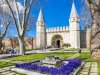 Topkapi Palace: Discovering the Heart of Ottoman Splendor