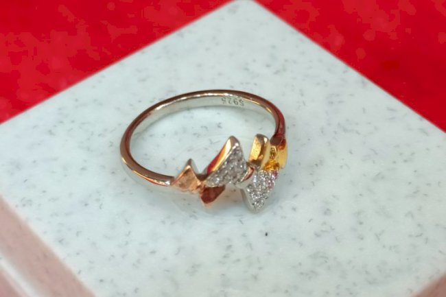 Buy Silver Ring Online in USA – Shop Stylish 925 Silver Rings | Silversterjewellery