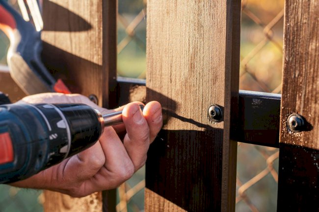 Trusted Dorset Fencing Services for All Properties