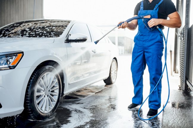 How Automatic Car Washes Save You Time and Money