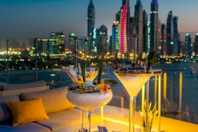 Which One Is the Dubai Best Bar for a Night Out with Friends?