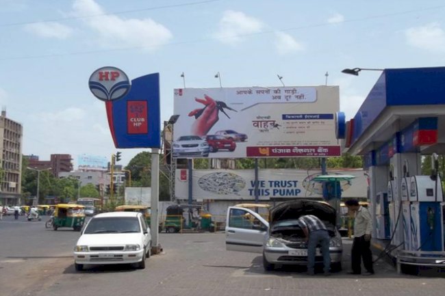 Promotion on Petrol Pump: The Future of High-Impact Outdoor Advertising