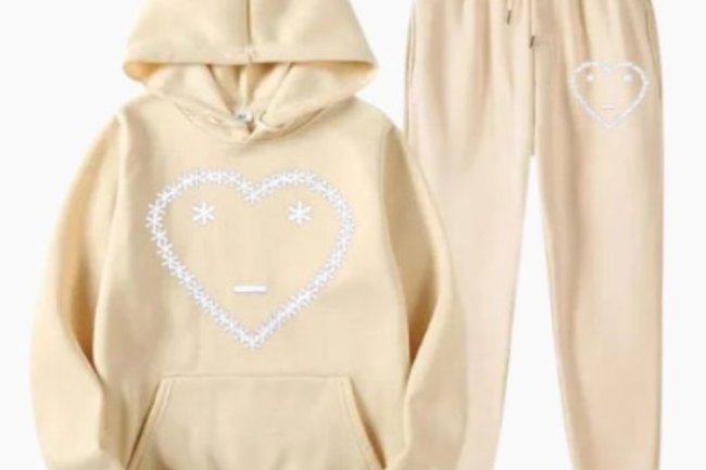 Fall Fits: Carsicko Sweater