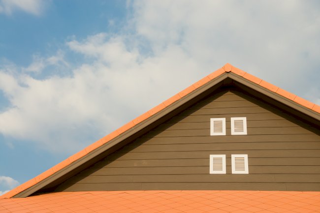 Looking for Roofing Services Near You? Here's What You Should Know Before Making the Call