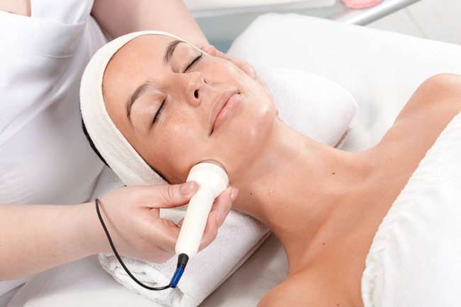Top 10 Benefits of Laser Skin Tightening for Aging Skin