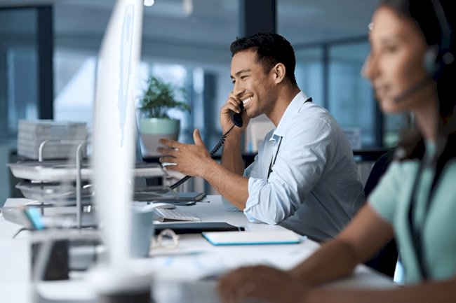 Outsource Call Answering Services for More Leads