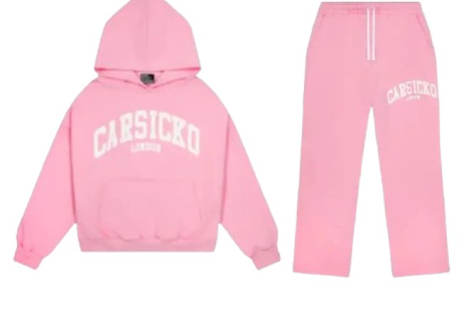 The Rise of the Carsicko Tracksuit: Redefining Urban Fashion