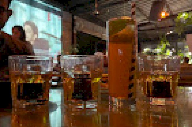 Why Every Night Owl Should Experience a Bar in Bengaluru