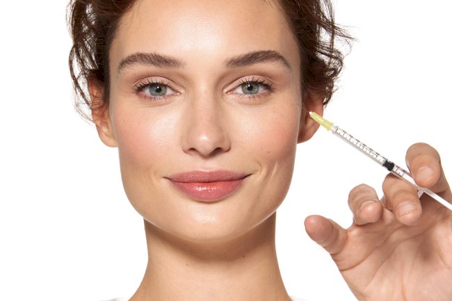 How Do Dermal Fillers Injections Help Smooth Wrinkles?