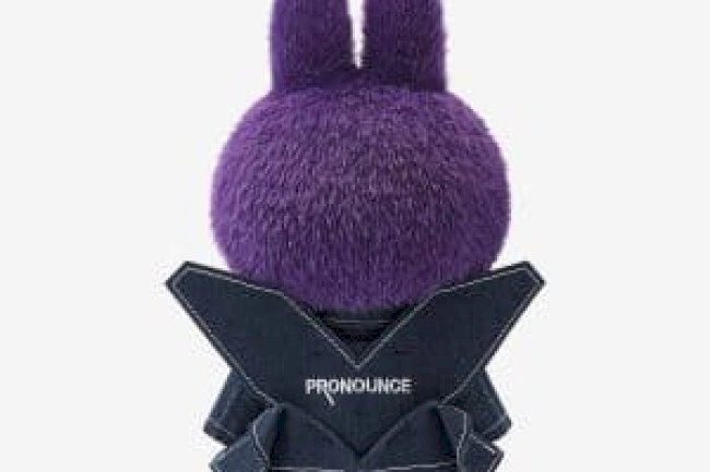 Labubu Shop Rooftop Roar Series Blasts High-Energy Street Play Style