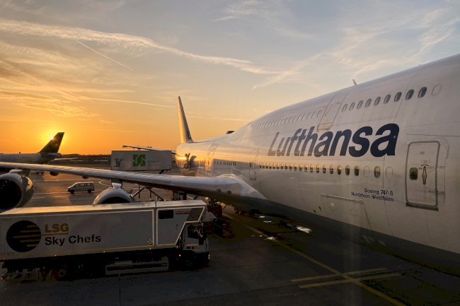 Lufthansa Airlines Customer Service USA Contact Numbers In Detail Guide