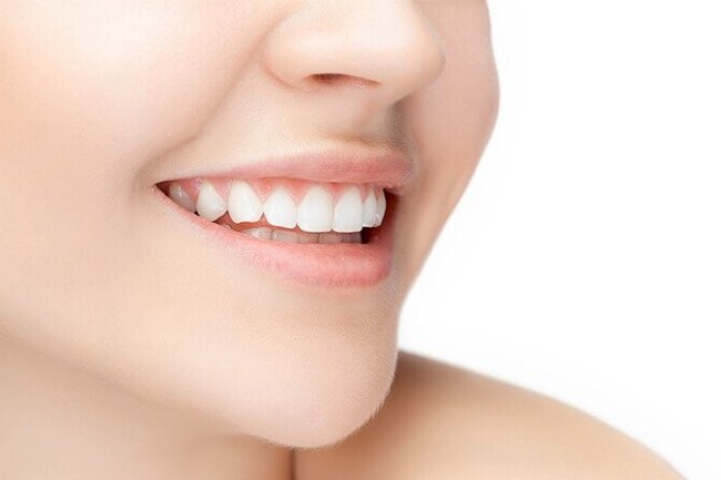 The Worst Habits That Reverse Teeth Whitening Fast