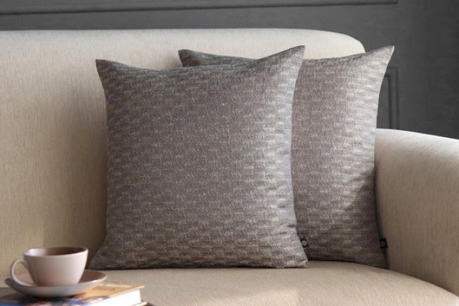 7 Reasons Why Silk Pillow Covers Are a Smart Choice