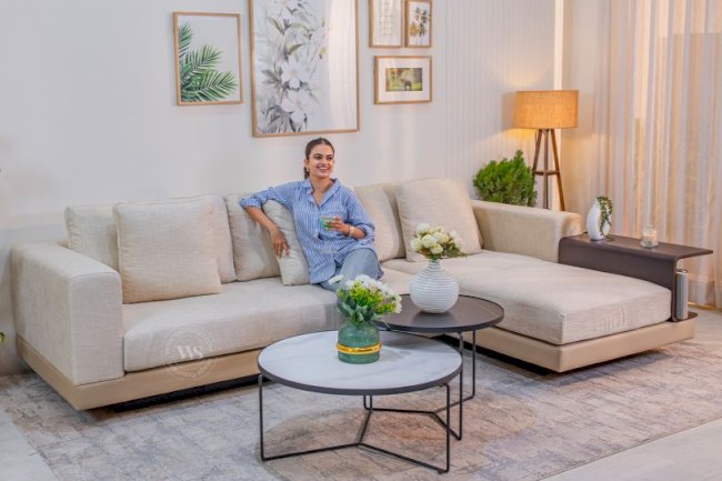 Smart Shopping: Understanding Sofa Set Price