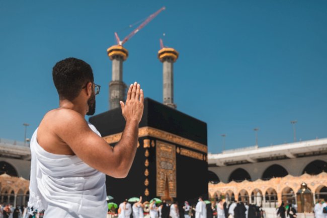 Save More in Cheap Holiday Deals 2025 While Booking Cheap Umrah Packages