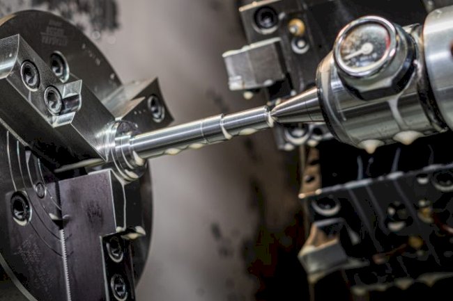 Precision Manufacturing's Cornerstone: Swiss Screw Machining