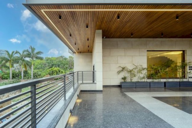 Small Space Interior Designers in Lajpat Nagar: Crafting Contemporary Interiors for Modern Living