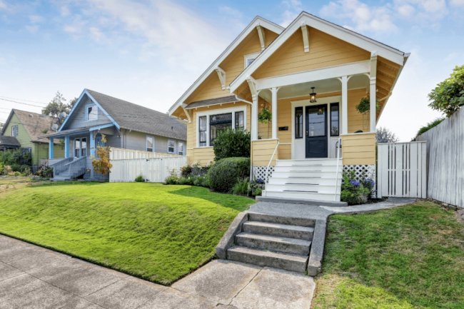 Create Beautiful Interiors and Exteriors with Painting Services in Malvern