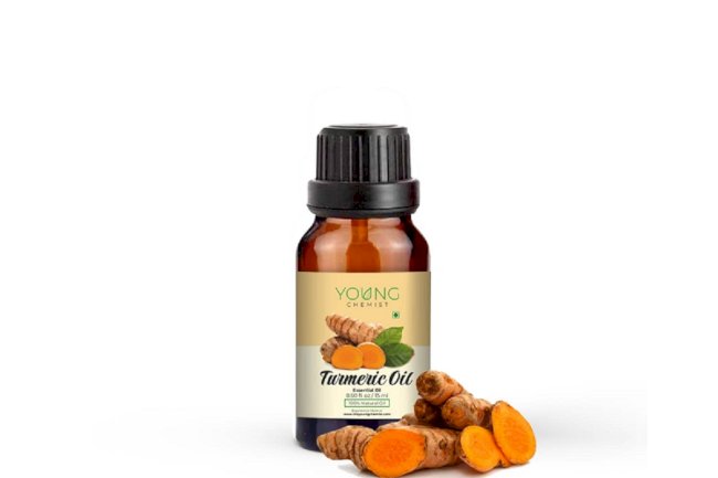 Turmeric Oil for Improving Skin Tone & Fading Dark Spots