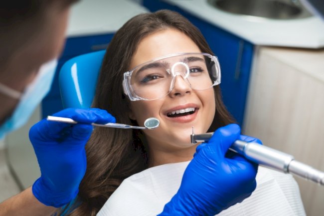 Dental Crowns in Bridlewood: Signs You May Need One