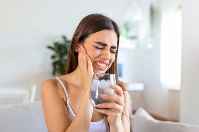 Tooth Sensitivity: Causes, Symptoms, and Treatment Options