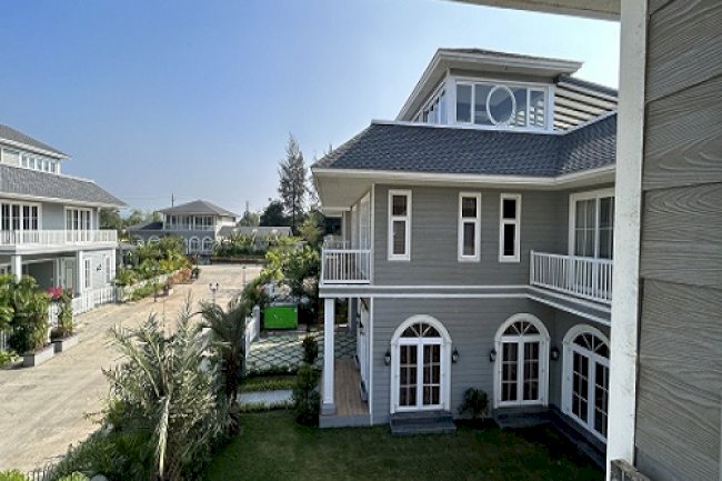 Property on Golf Course Road Gurgaon