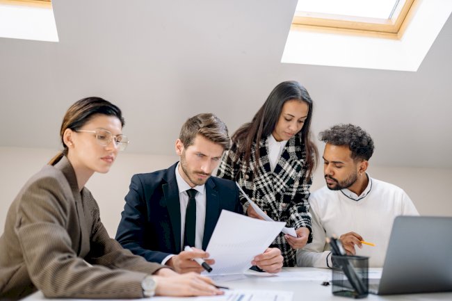 Why Growing Businesses Need Professional HR Consultants in Gurgaon