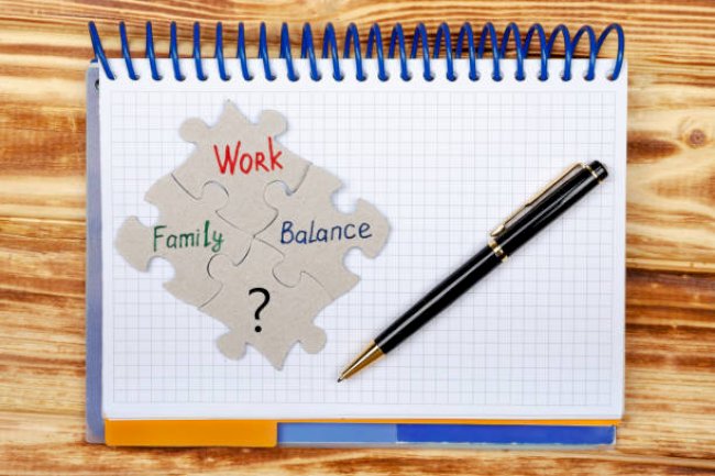 How to Balance Family Responsibilities with Dissertation Writing