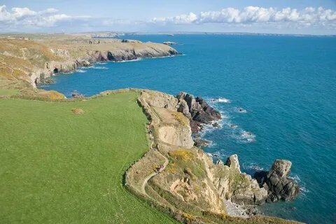 How to Find Quiet, Off-the-Beaten-Path Camping in Pembrokeshire