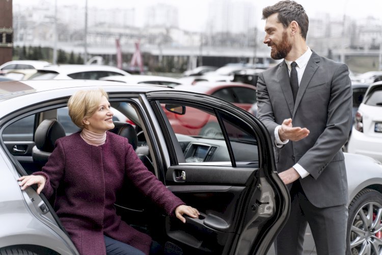 Efficient Airport Car Transport: Arrive in Style and Comfort