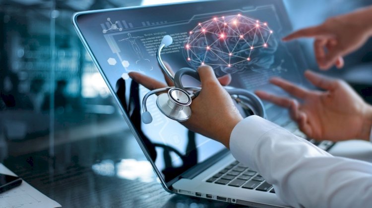 Revolutionizing Medical Education: The Role of AI in 2025 and Beyond