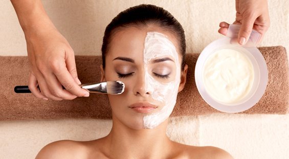 Combining Relaxation and Rejuvenation: The Dual Benefits of Facial Spas