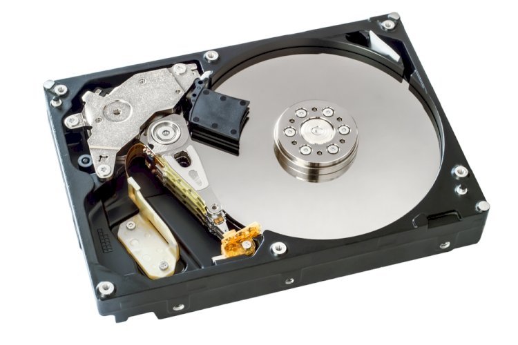 Understanding Server Hard Drives: Essential IT Hardware