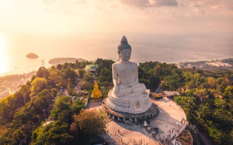 6 Best Tourist Destinations in Phuket for Solo Travelers