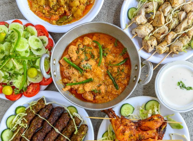 How to Experience Authentic Pakistani Flavors in the USA: From Biryani to Tandoori Roti