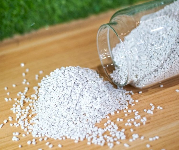 Report on Setting Up a PET Flakes Manufacturing Plant: Machinery Requirements and Cost Analysis