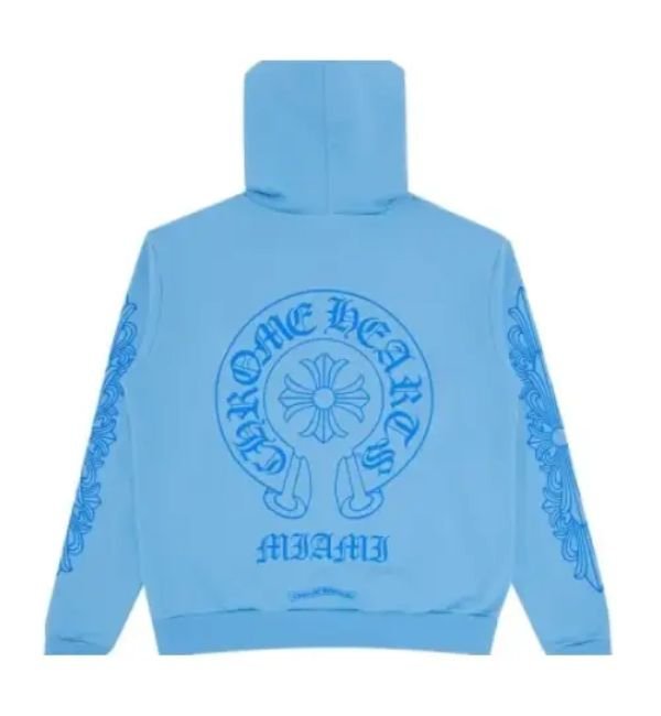 The Rise of the Essentials Hoodie: Why It's a Must-Have in Every Wardrobe