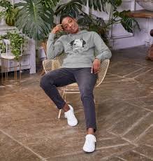 White Fox Hoodie Looks That Turn Heads Daily
