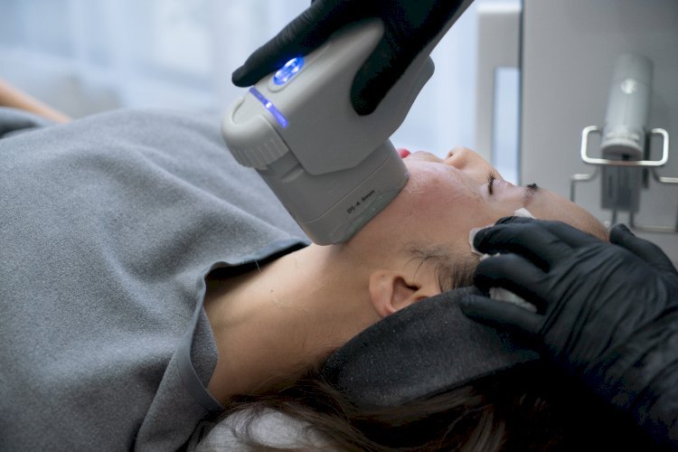 The Science Behind HIFU Treatment in Dubai: How It Lifts and Tightens Skin