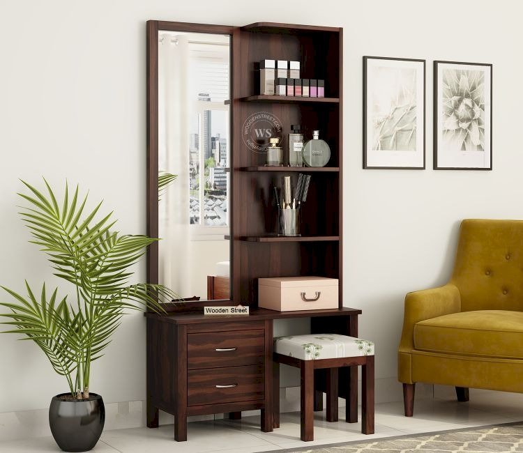 Your Daily Ritual: Serene Dressing Table Space