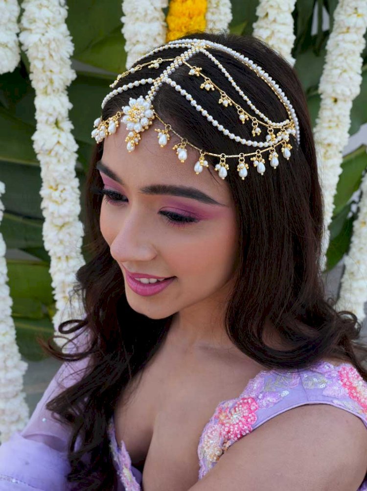 Transform Your Hairstyle with the Right Hair Accessories