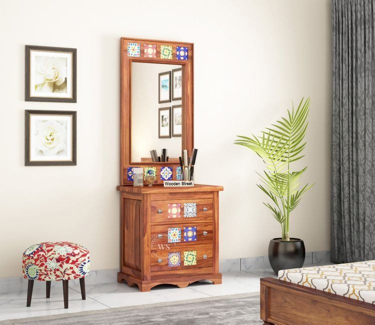 Your Personal Styling Corner: Choosing the Perfect Dressing Table with Mirror