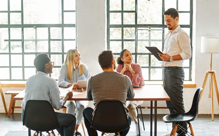 Build Stronger Workplaces with HR Training Courses