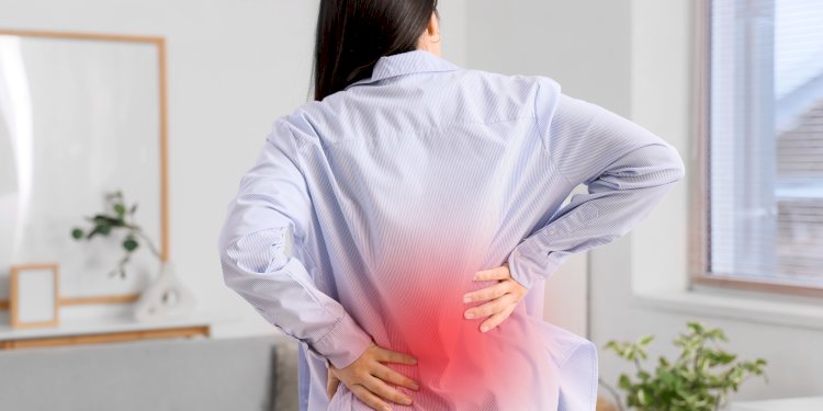 Simple Everyday Habits That Could Be Triggering Your Back Discomfort
