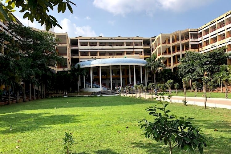 Vignan University: Programs, Campus Facilities and Academic Opportunities