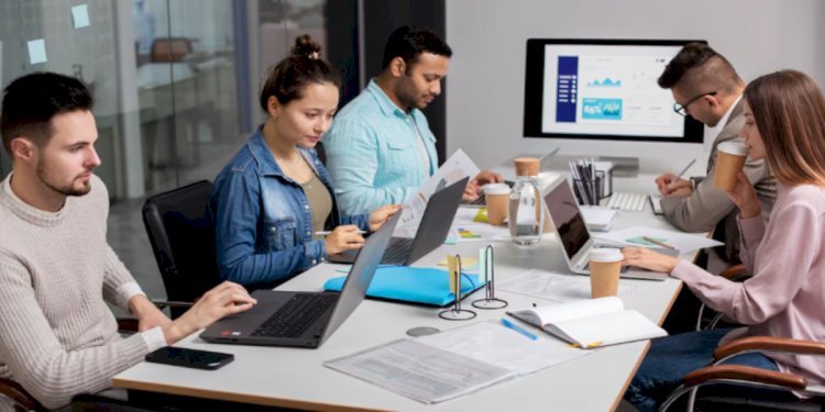 How E-commerce Management Services Help You Scale Your Store and Boost Sales