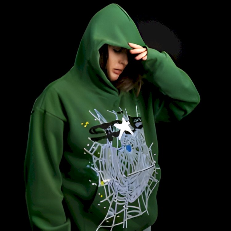 How Carsicko Tracksuit and Sp5der Hoodie Are Transforming Summer Fashion Trends