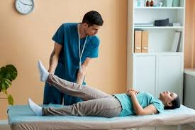 Personalized Care at a Physiotherapy Clinic in Krishna Nagar: The Key to Faster Recovery