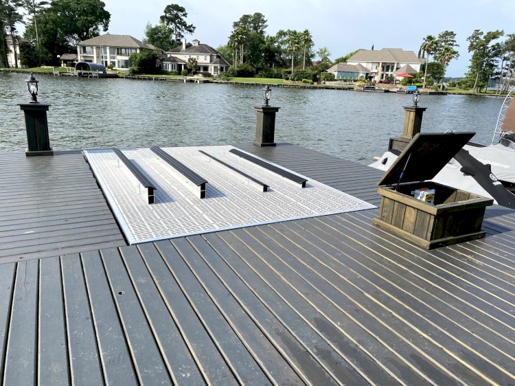 What to Look for When Choosing a Baytown Dock Builder